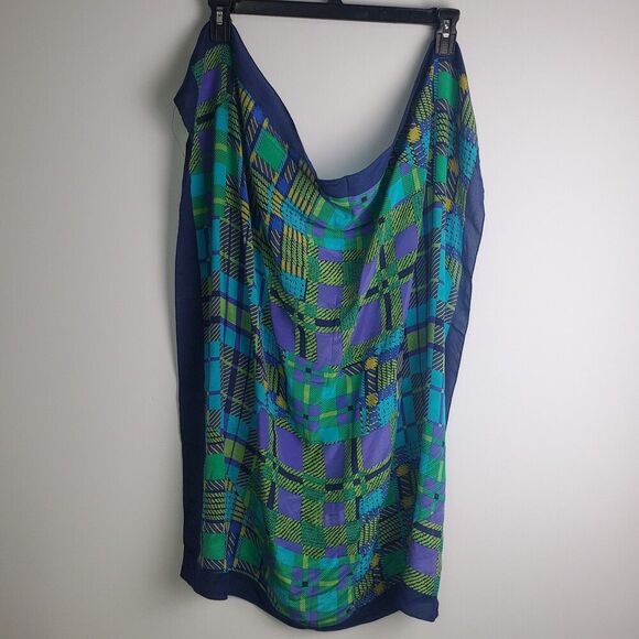 Geometric Printed Silk Scarf (34" x 34") - Picture 2 of 7